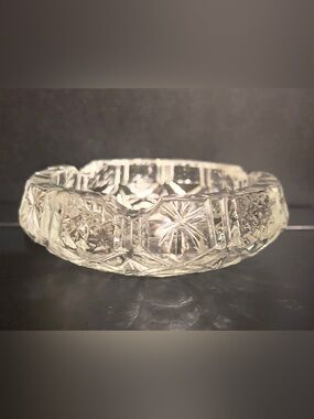 Vintage Heavy Clear Glass Ashtray Mid Century Starburst Geometric 5”